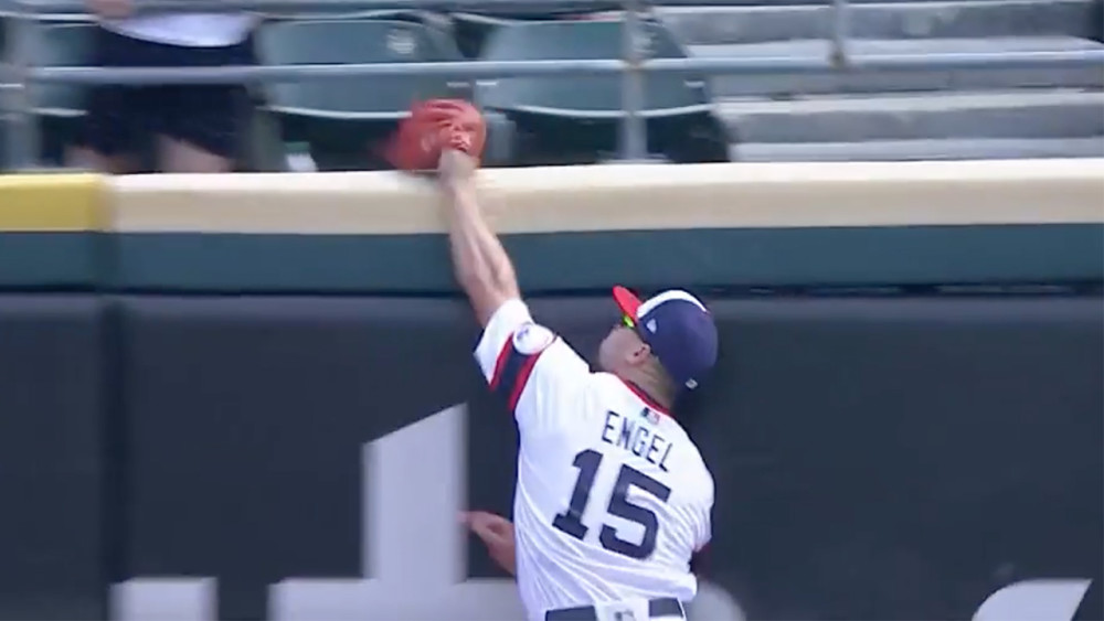  阿森纳续约萨卡至2027，周薪创队史新高  