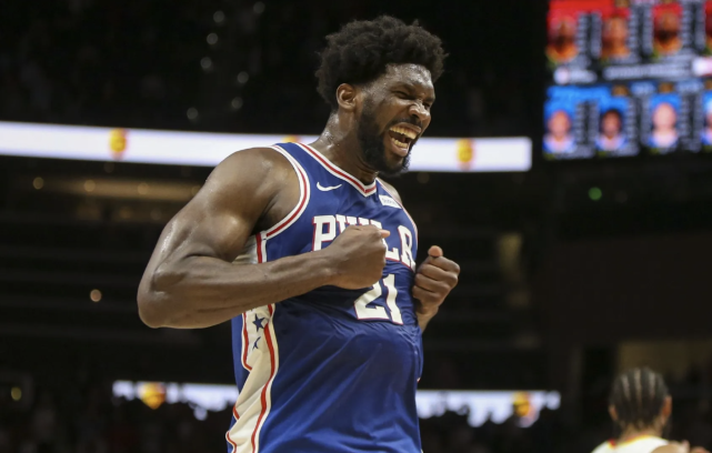  恩比德蝉联得分王历史第三人  