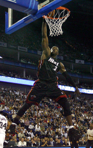  意甲首轮冷门迭爆格局生变