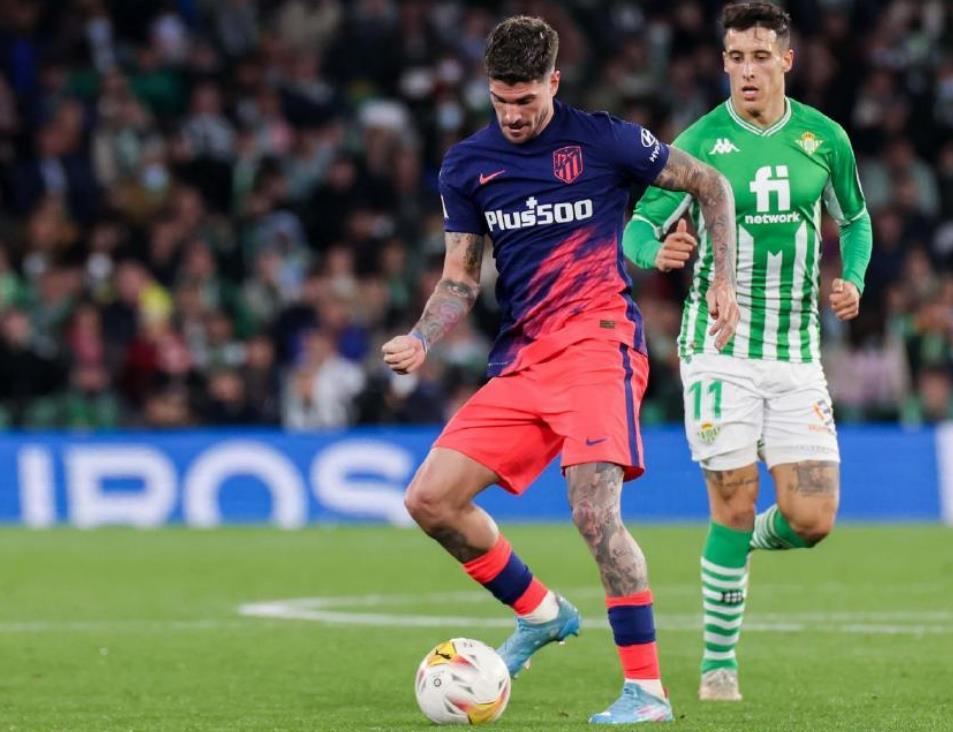  里昂客场逆转马赛重返积分榜前三  